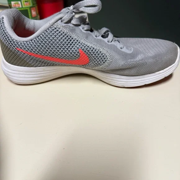 Nike Revolution Womens Running Shoes Orange Gray Size 8.5 - Picture 5 of 9